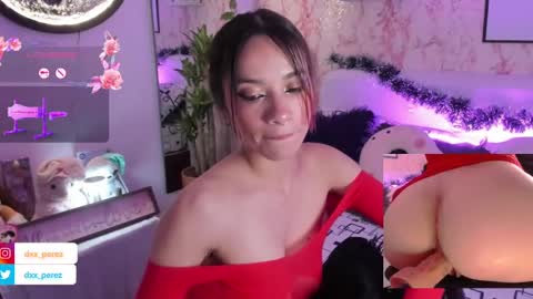 MissNatis online show from 12-22-24, 03:11