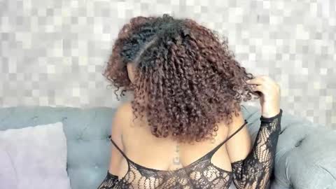 Naty online show from 10-24-25, 08:16