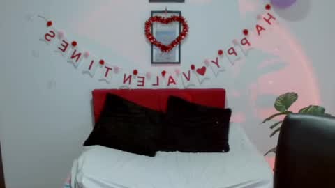 Nataly Escobar online show from 09-22-25, 12:18