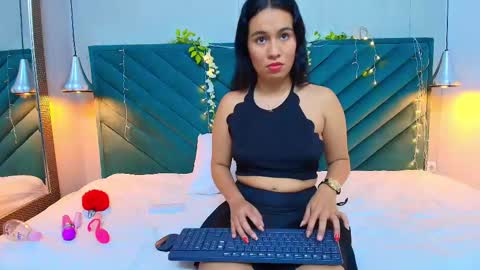 Nataly  online show from 03-01-25, 12:01