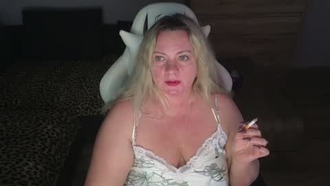 Snapshot of natascha1202 chatting on 12-28-24, 12:36 Natalli online show from 12-28-24, 12:36