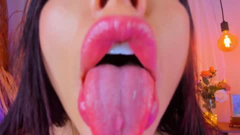       online show from 01-30-25, 02:47