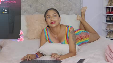 Snapshot of natasha_shine22 chatting on 12-20-24, 07:33 natasha_shine22 online show from 12-20-24, 07:33