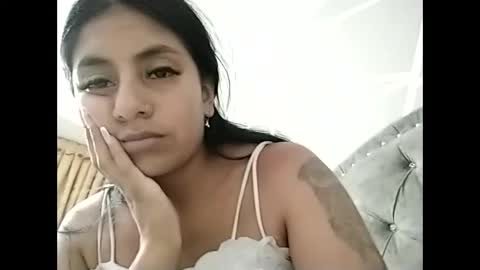 Snapshot of natasha_shine22 chatting on 09-22-25, 11:18 natasha_shine22 online show from 09-22-25, 11:18
