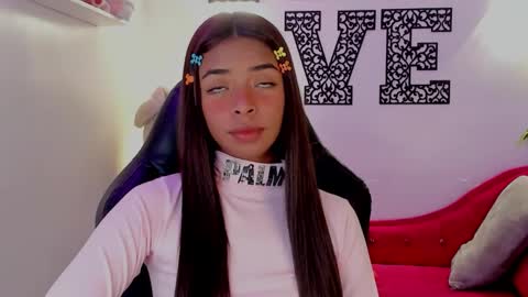 Natasha  online show from 03-19-26, 04:33