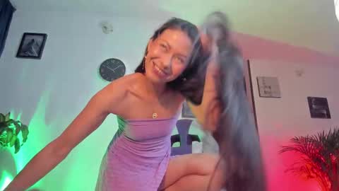 Snapshot of natashaanurak chatting on 09-09-25, 02:00 Natasha Anurak online show from 09-09-25, 02:00