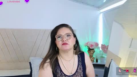 Natasha online show from 11-29-25, 11:57