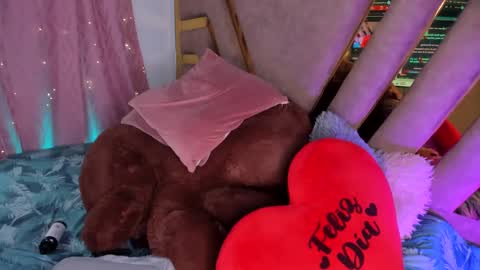 Natasha online show from 02-16-25, 01:58