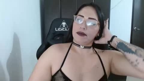 Natasha Smithe  online show from 03-05-25, 01:10