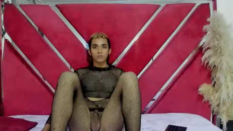 Snapshot of nate_desire chatting on 11-18-25, 02:06 Nate Desire new 18 Latina Bigcock Cum online show from 11-18-25, 02:06