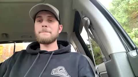 Snapshot of natesbigdick chatting on 10-19-25, 05:13 natesbigdick online show from 10-19-25, 05:13