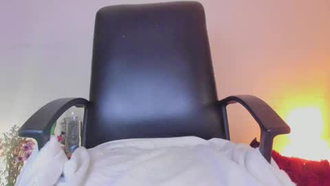 Snapshot of nathalia_evans chatting on 12-10-24, 03:41 Nataly independent model dont forget to leave your like that will help me grow as a model online show from 12-10-24, 03:41