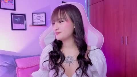 Nathalia Ramirez online show from 02-25-26, 06:12