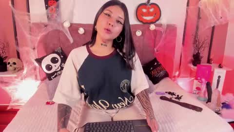 nathalia_stone online show from 10-04-25, 06:17
