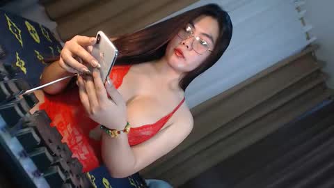 Queen Marga online show from 11-11-25, 12:21