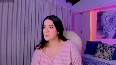 Snapshot of nathalie_rivers chatting on 10-01-25, 11:05 NATHALIE online show from 10-01-25, 11:05