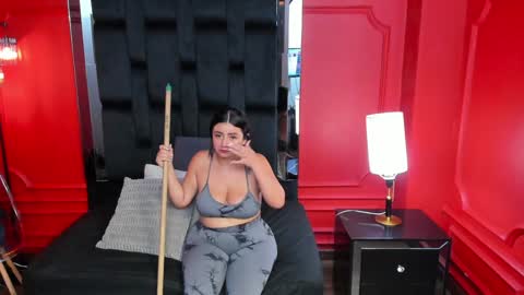 Snapshot of nathalie_rossel chatting on 01-12-25, 12:39 nathalie rossel online show from 01-12-25, 12:39