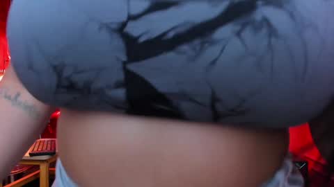 Snapshot of nathalie_rossel chatting on 02-04-25, 10:45 nathalie rossel online show from 02-04-25, 10:45