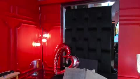 Snapshot of nathalie_rossel chatting on 02-16-25, 12:30 nathalie rossel online show from 02-16-25, 12:30