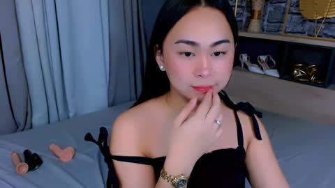 SWEET NATHALYA online show from 12-04-25, 11:13