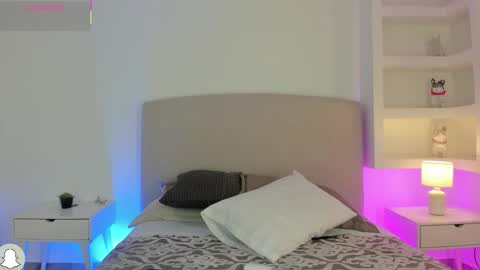 NATHALY  online show from 10-22-25, 10:48