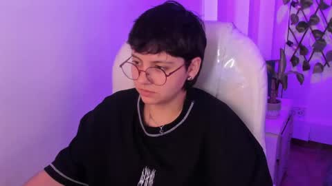 nathalyy_ds online show from 04-08-26, 08:31