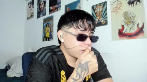 nathan online show from 12-23-25, 01:03