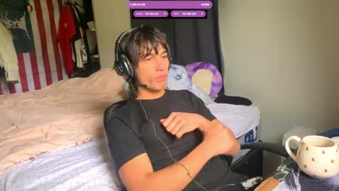 native_boy2 online show from 09-24-25, 01:20