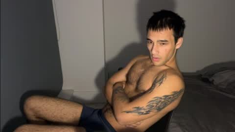 native_boy2 online show from 04-05-26, 02:14