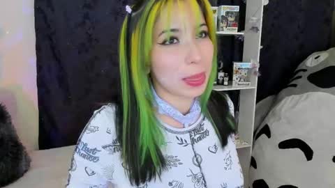 Nat  online show from 02-18-25, 03:21