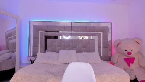 Nattaly online show from 02-19-25, 11:14