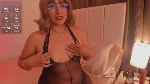 Snapshot of natty_bush chatting on 02-11-26, 07:08 Nathalie online show from 02-11-26, 07:08