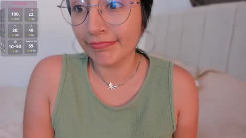 Snapshot of natty_bush chatting on 02-21-26, 07:04 Nathalie online show from 02-21-26, 07:04