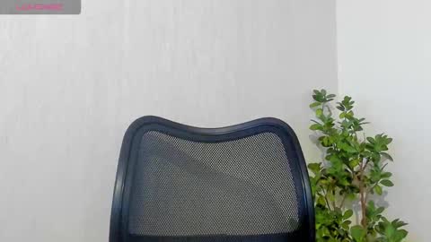 peach online show from 09-14-25, 02:38