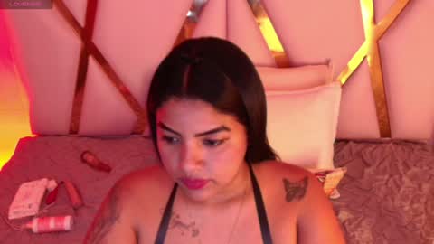 Snapshot of naturall_latina_ chatting on 12-10-24, 03:09 Sofia online show from 12-10-24, 03:09