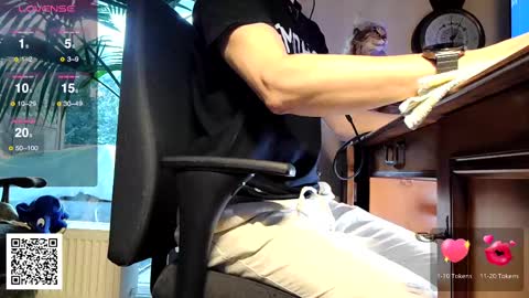 Nature online show from 03-06-25, 05:00