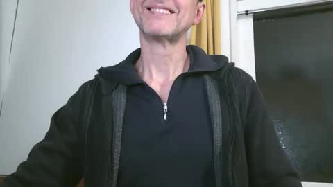 naturista25 online show from 10-19-25, 05:35