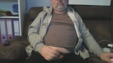 Snapshot of naturistmale45 chatting on 02-03-25, 08:57 naturistmale45 online show from 02-03-25, 08:57