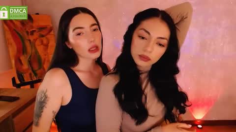 Natalia  Valeria online show from 10-15-25, 10:26