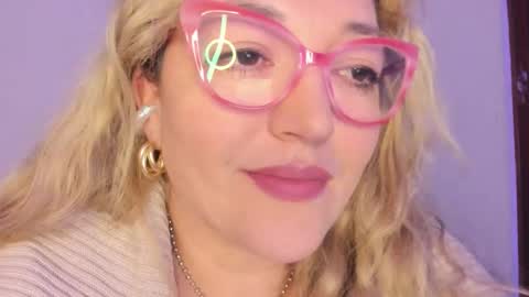 Nataly online show from 11-21-25, 05:44