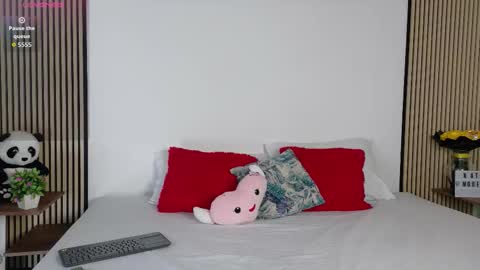 naty_model25 online show from 02-10-26, 08:57