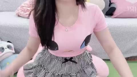 Kiki online show from 10-08-25, 05:16