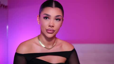 Snapshot of natydesiree chatting on 03-07-25, 08:23 Naty online show from 03-07-25, 08:23