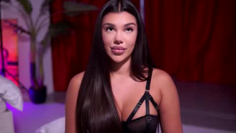 Naty online show from 02-01-26, 07:23