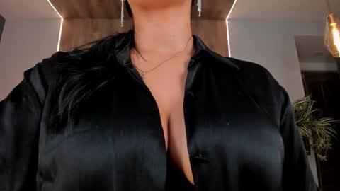 Naty Ferrer online show from 02-11-25, 04:56