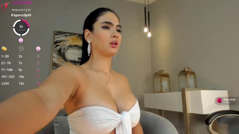 Naty Ferrer online show from 02-19-25, 01:39