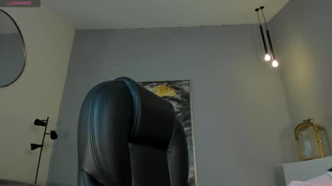 Naty Ferrer online show from 02-20-25, 10:37