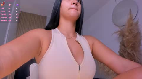 Naty Ferrer online show from 09-30-25, 10:53