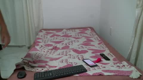      online show from 01-19-25, 03:29