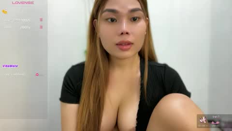 Shuvee Keiko Half Japanese  Half Pinay online show from 02-09-26, 01:26